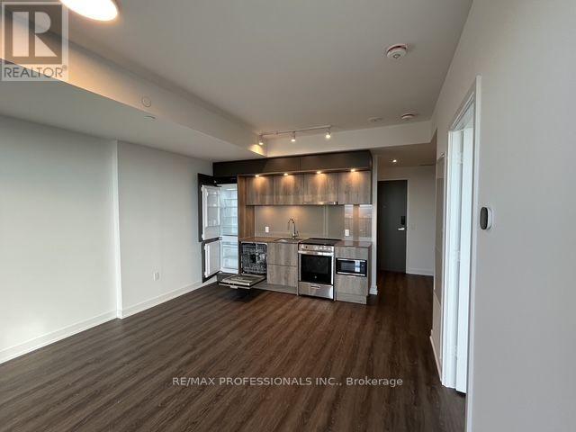 MLS® listing #30356685 for sale located at 7004 - 448 BURNHAMTHORPE ROAD W