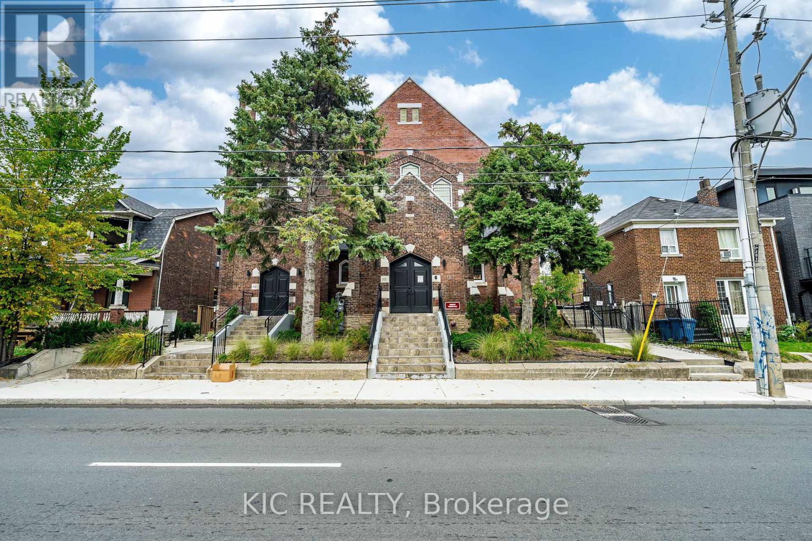 MLS® listing #30357295 for sale located at 111 - 1183 DUFFERIN STREET
