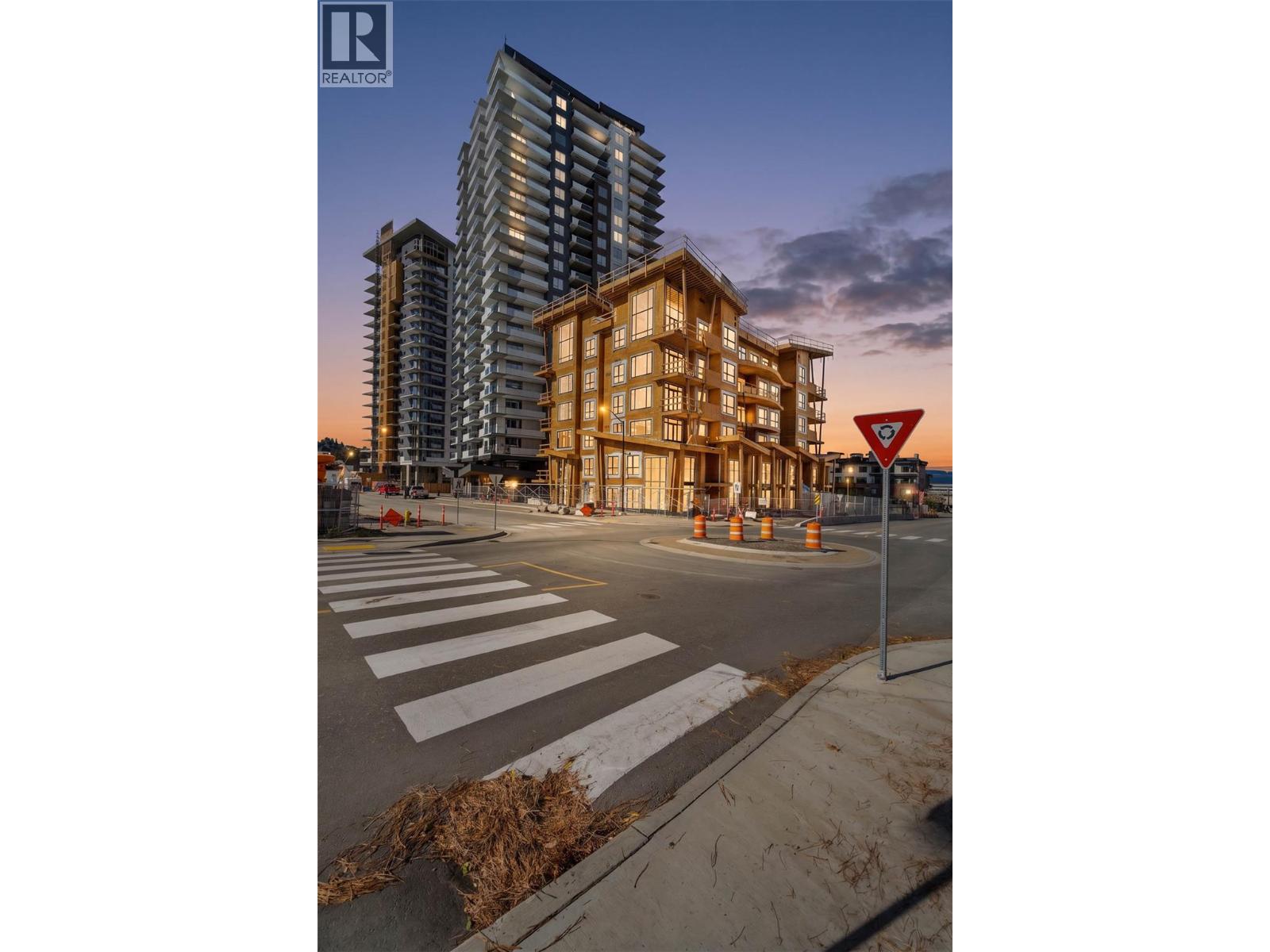 MLS® listing #30357471 for sale located at 460 Nicola Street Unit# 1201