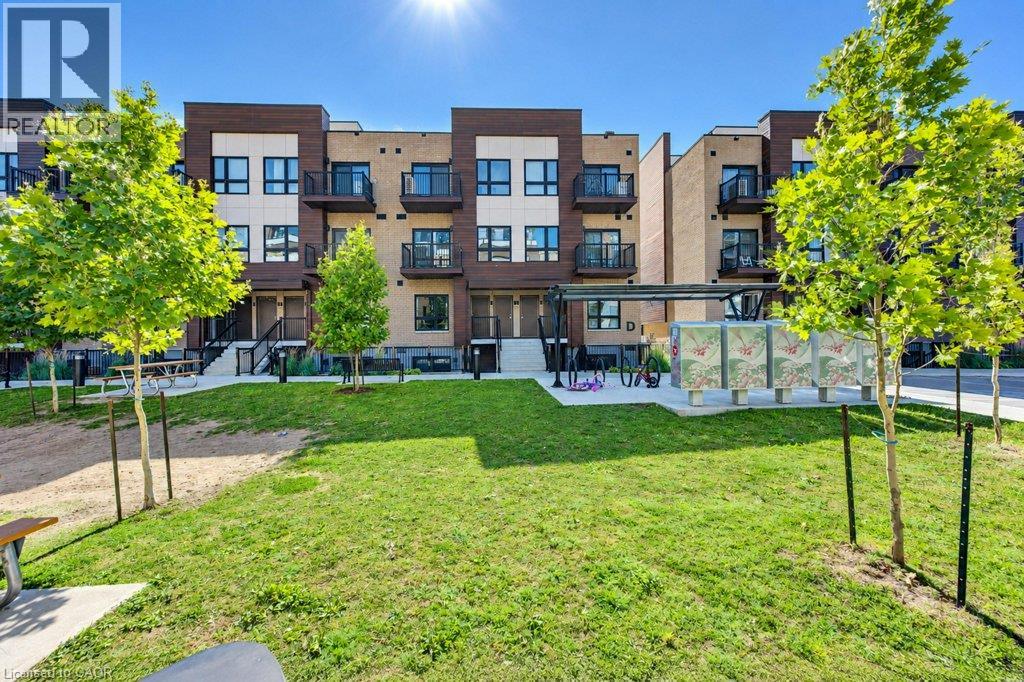 MLS® listing #30357524 for sale located at 10 PALACE Street Unit# D16
