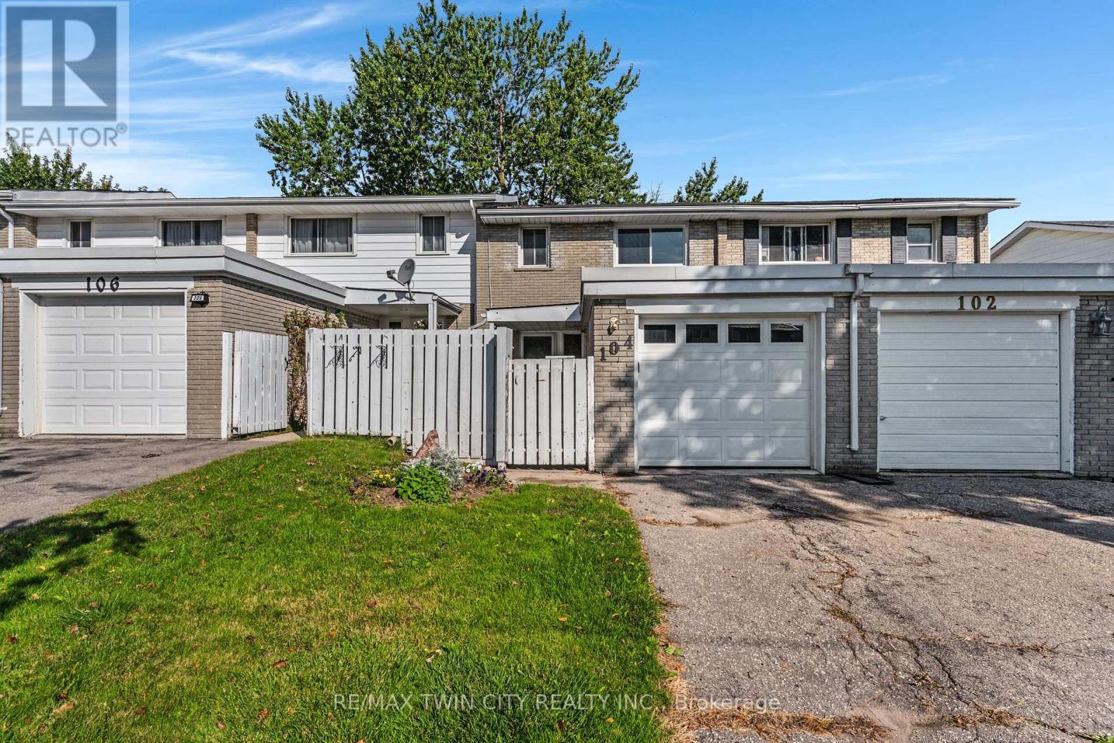 MLS® listing #30358823 for sale located at 104 RALGREEN CRESCENT