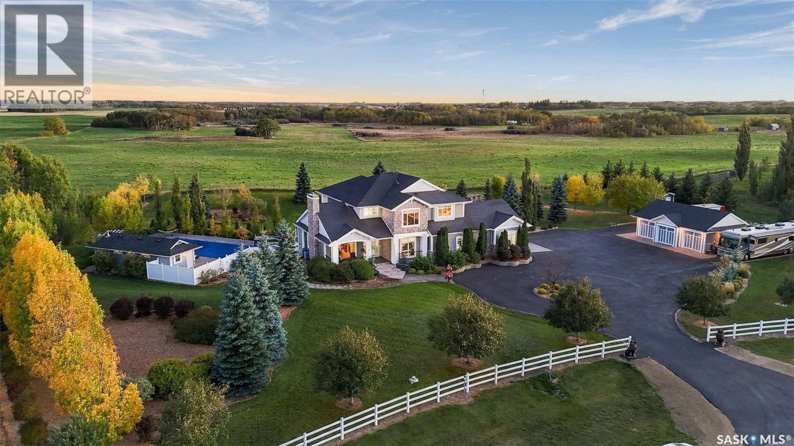 MLS® listing #30359032 for sale located at 11 Mandalay DRIVE
