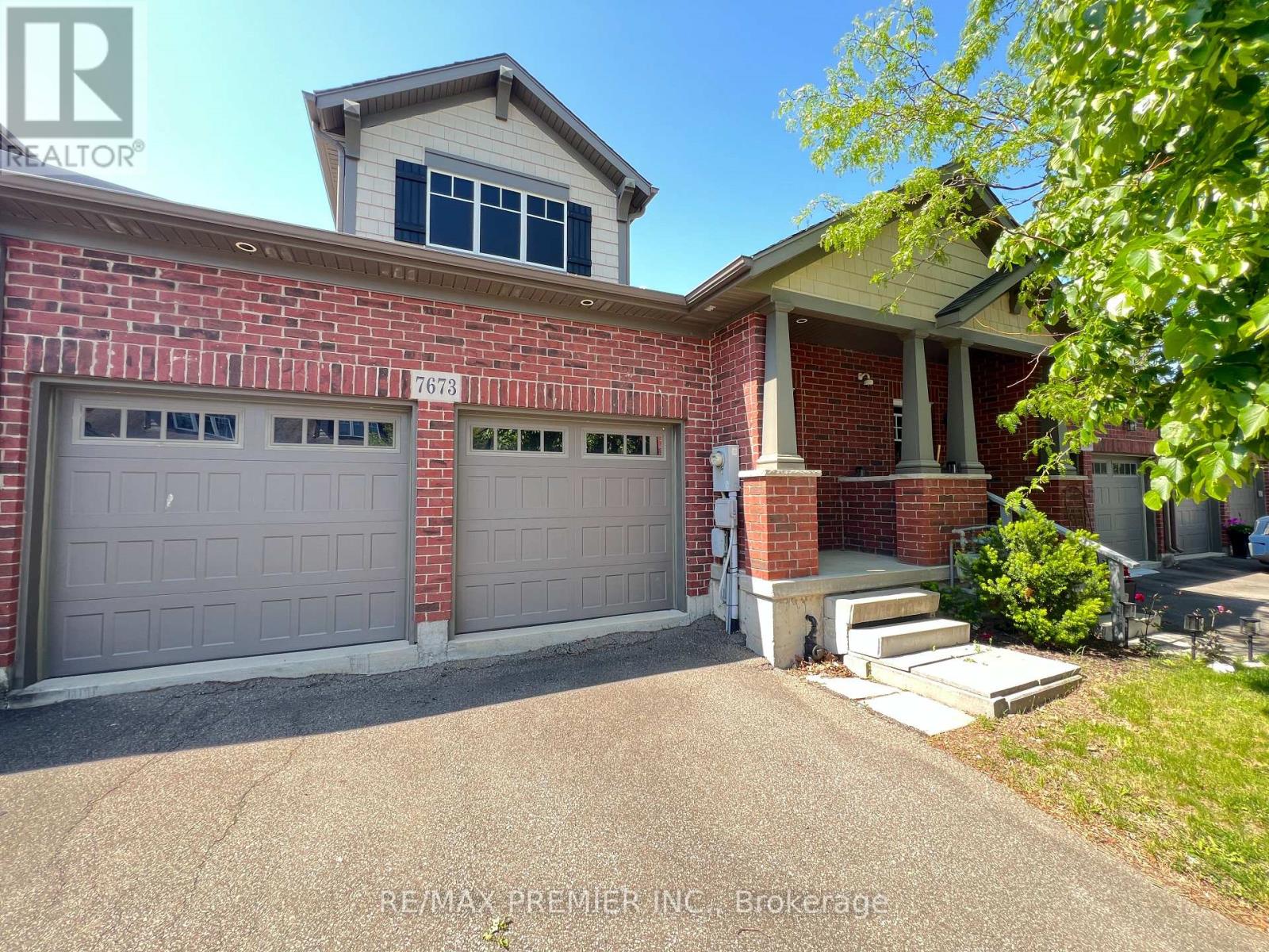 MLS® listing #30361214 for sale located at 140 - 7673 GREEN VISTA GATE