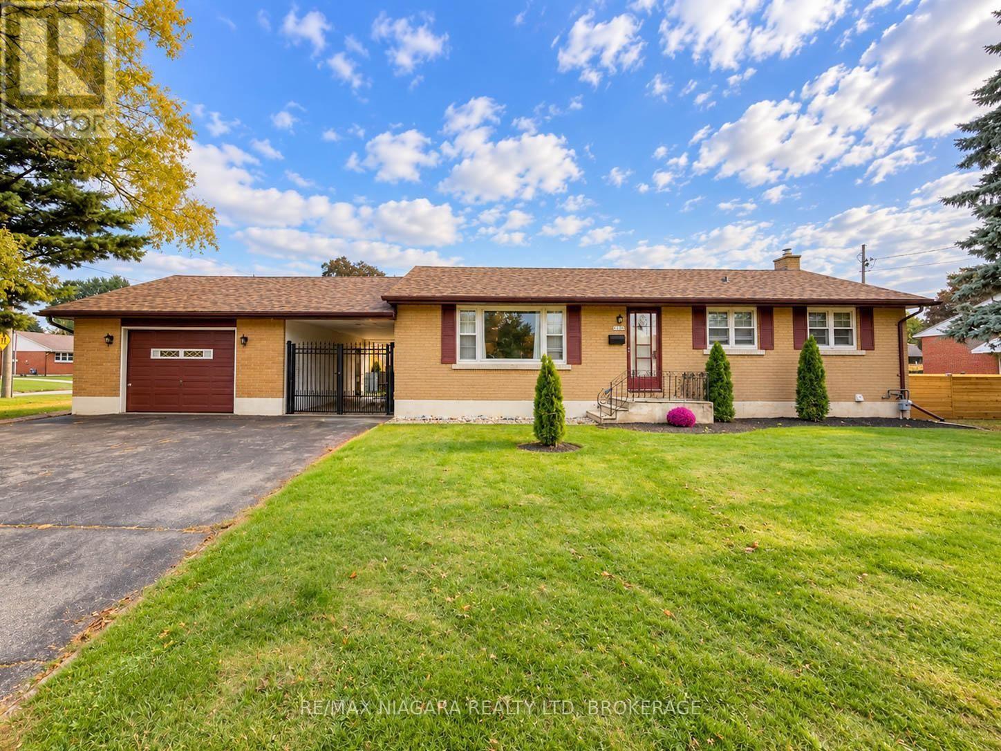MLS® listing #30361428 for sale located at 6558 O'NEIL STREET