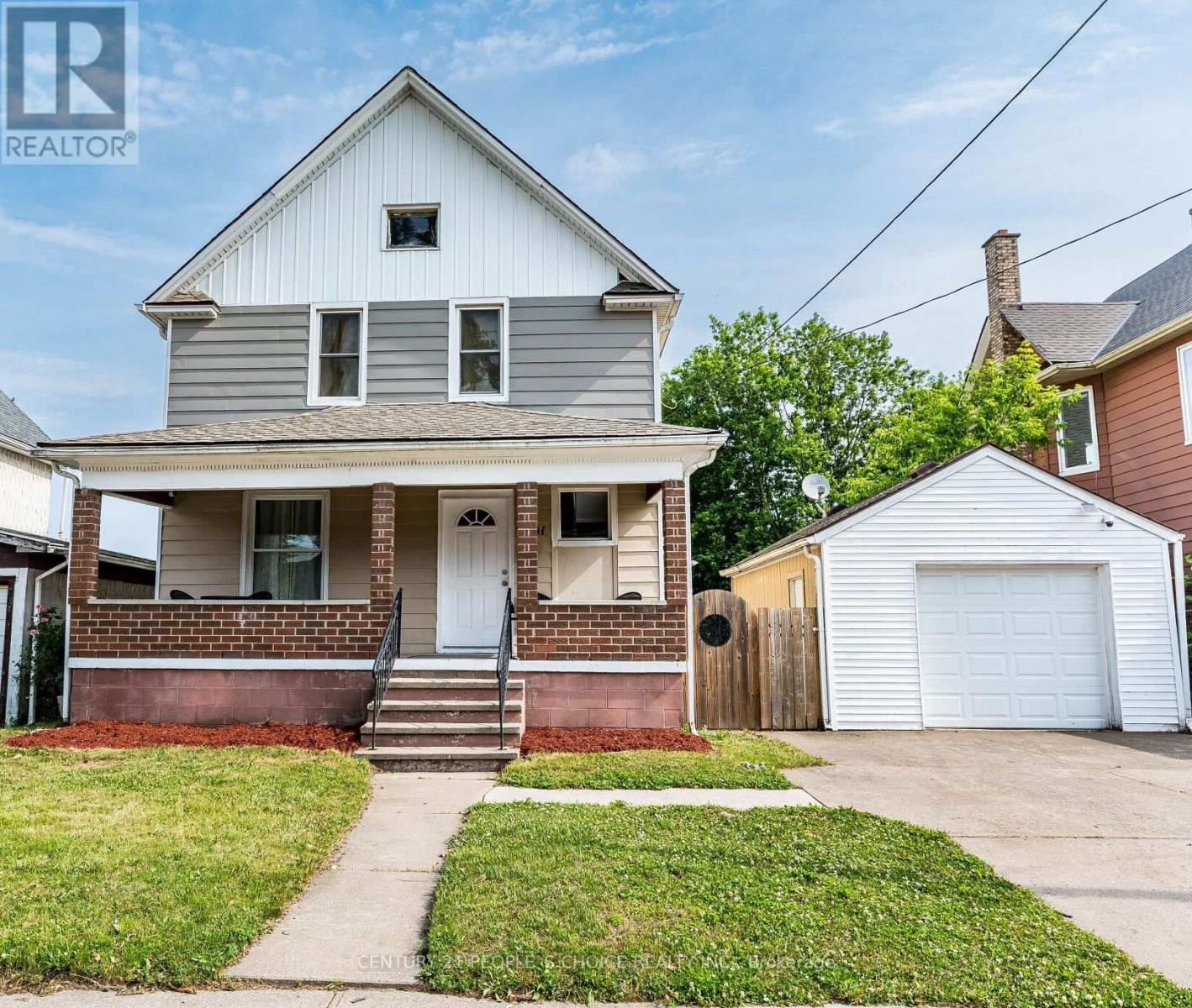 MLS® listing #30362039 for sale located at 5001 KITCHENER STREET