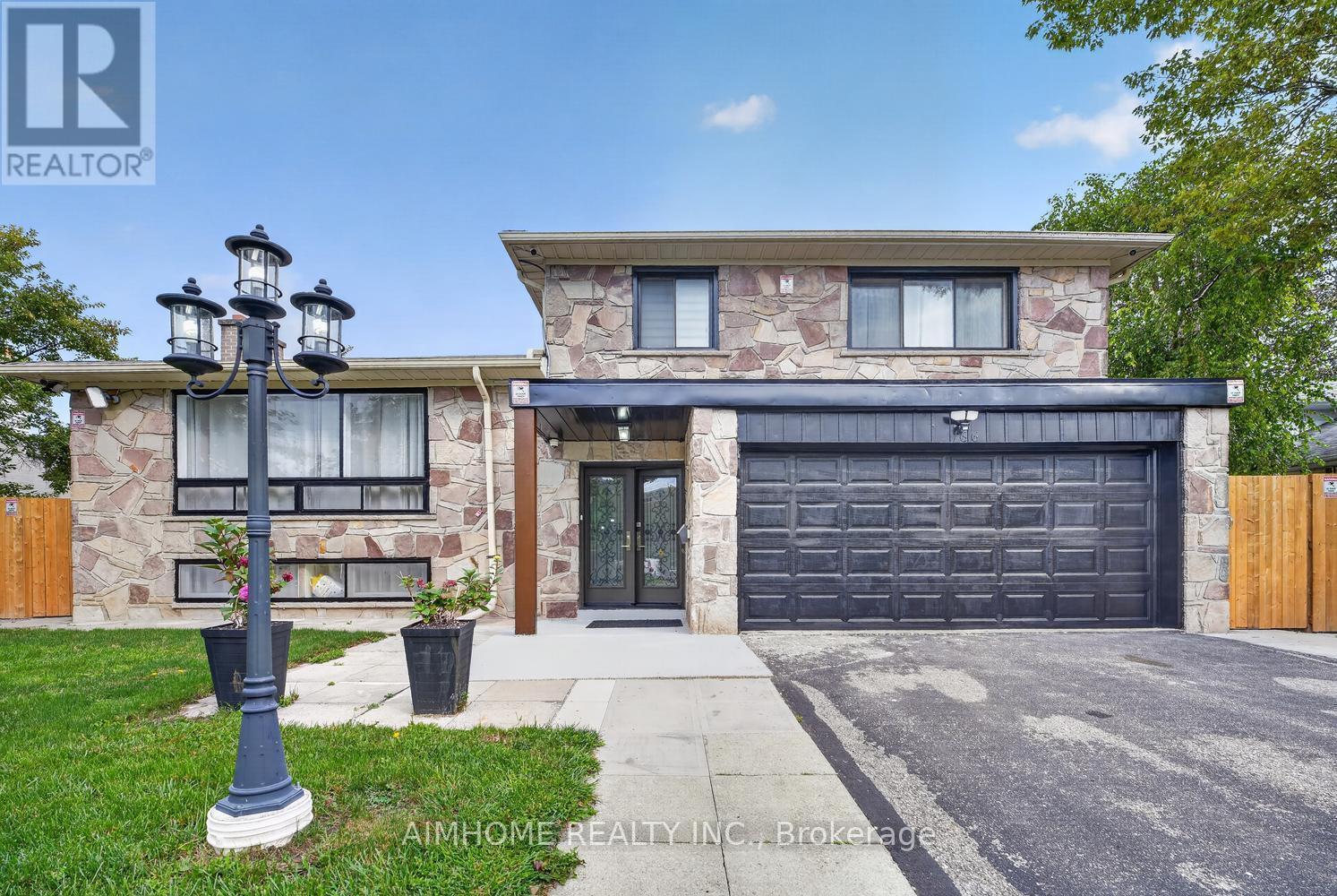 MLS® listing #30362411 for sale located at 166 GUILDWOOD PARKWAY