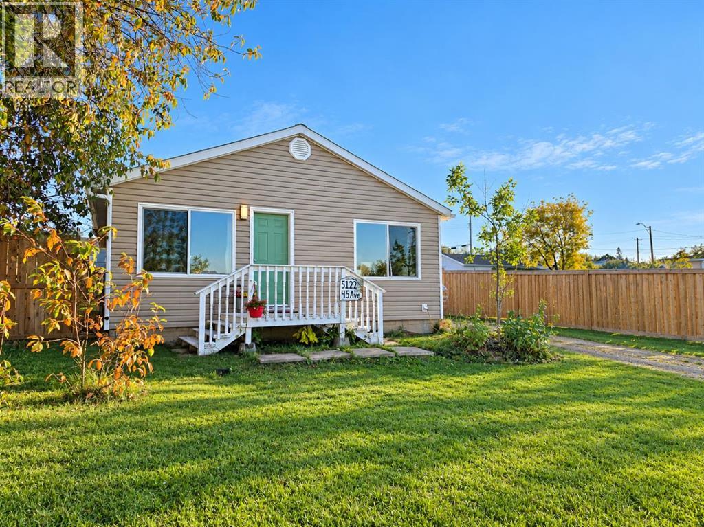 MLS® listing #30362524 for sale located at 5122 45 Avenue