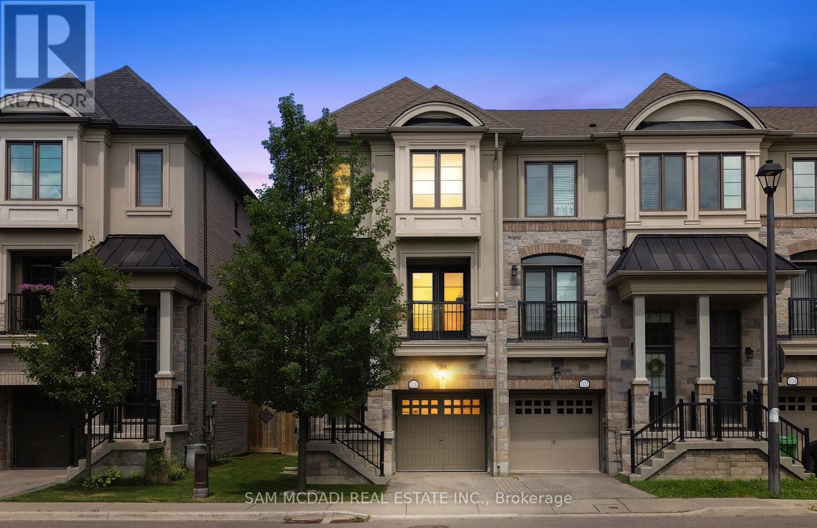 MLS® listing #30362663 for sale located at 1120 BEACHCOMBER ROAD