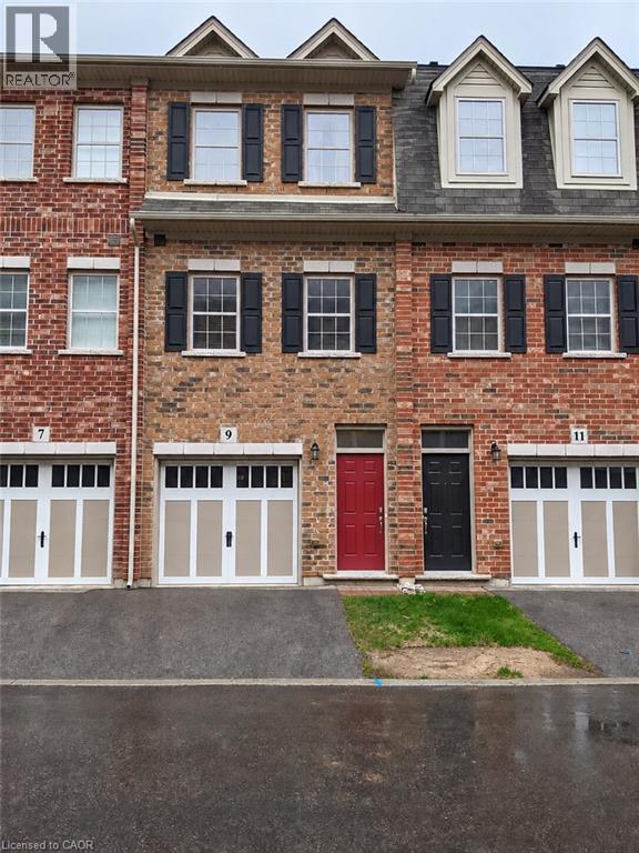 MLS® listing #30362668 for sale located at 9 HYDE PARK Mews