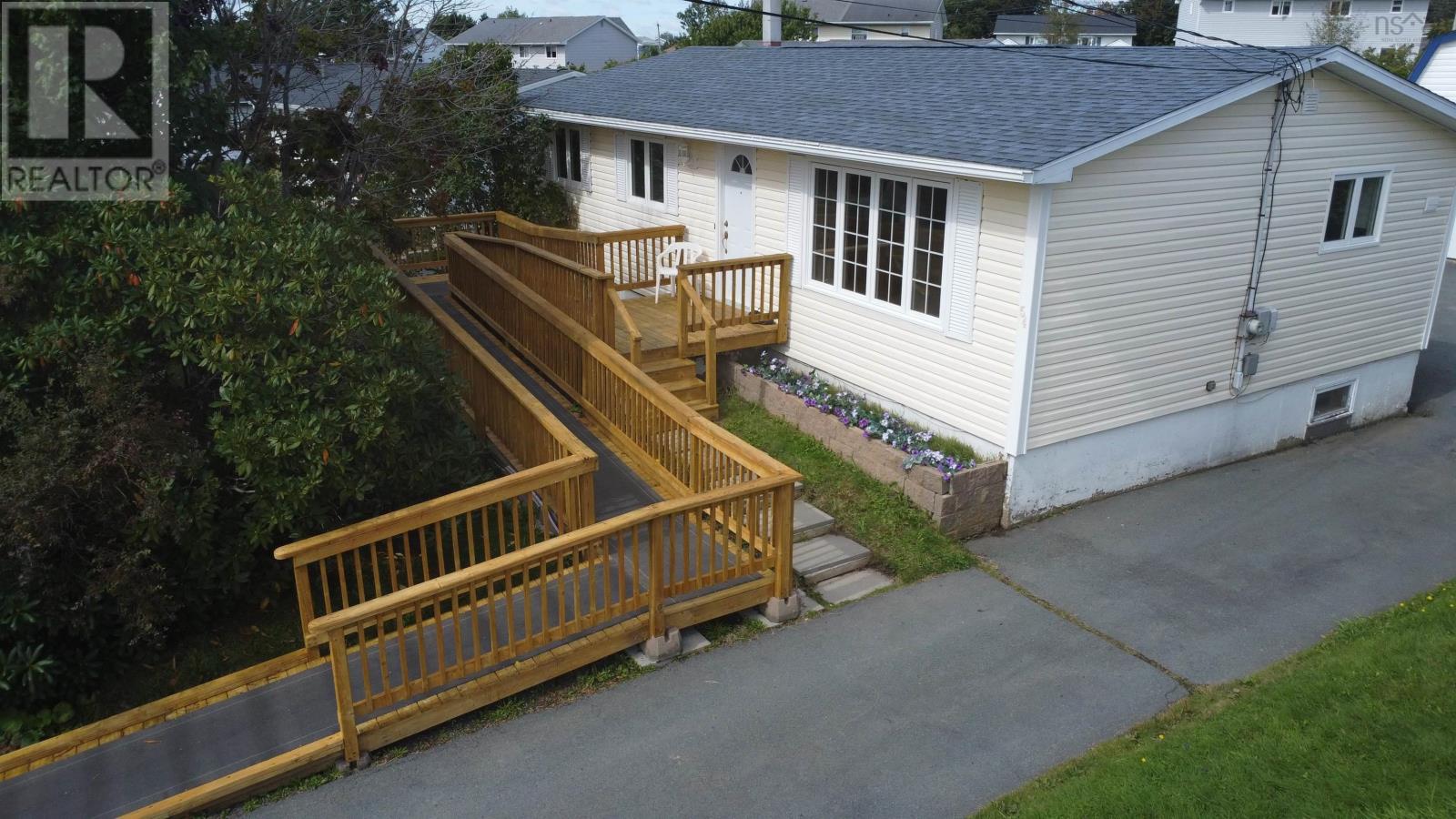 MLS® listing #30363616 for sale located at 54 Himmelman Drive