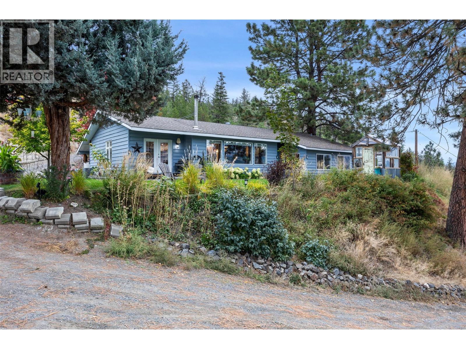 MLS® listing #30364143 for sale located at 850 INSKIP Road