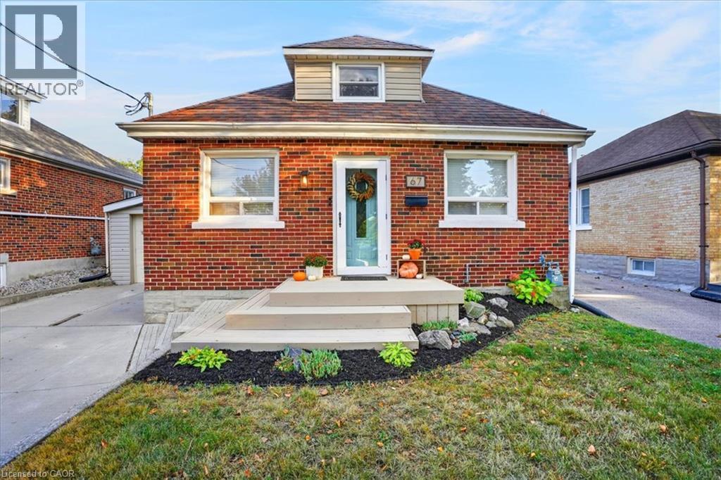 MLS® listing #30364259 for sale located at 67 ARNOLD Street