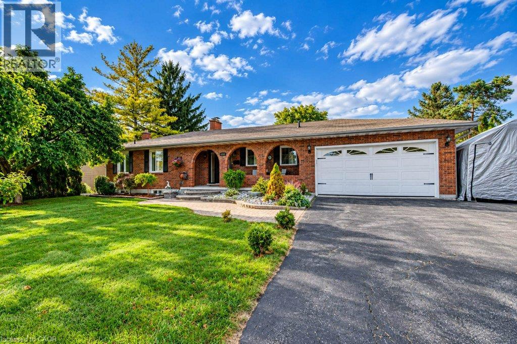 MLS® listing #30364520 for sale located at 1370 THORMAN Place