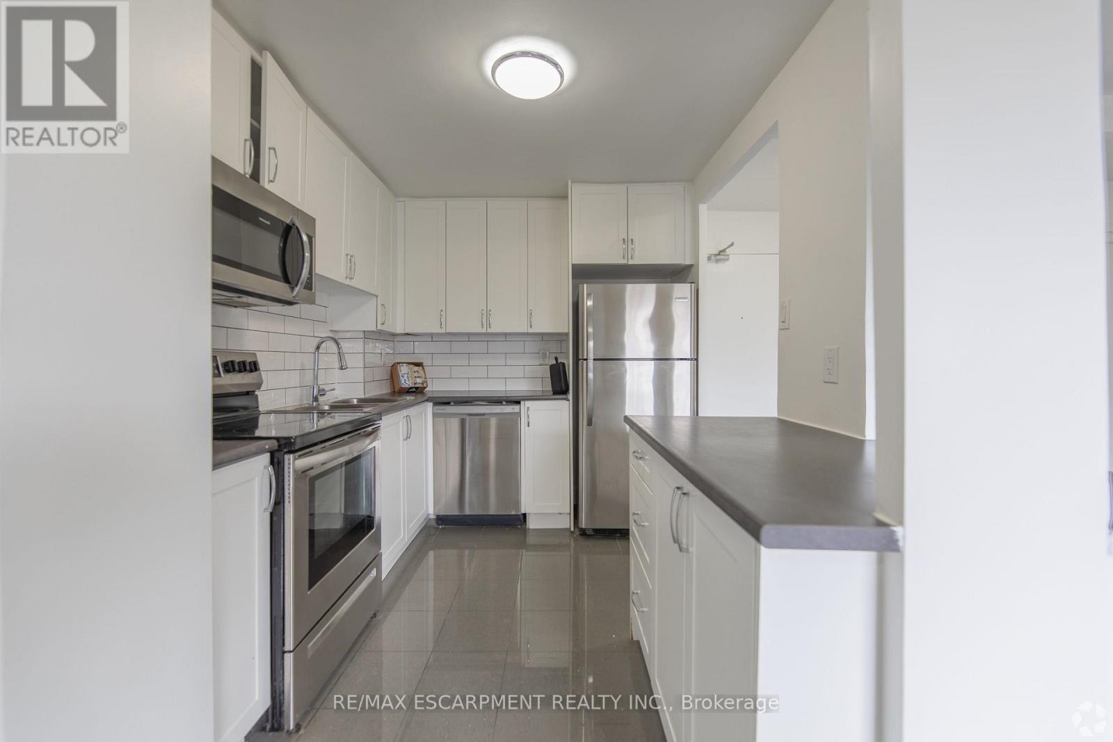 MLS® listing #30365310 for sale located at 707 - 285 ERB STREET W