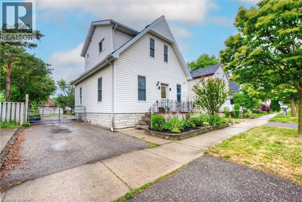 MLS® listing #30365477 for sale located at 10 BRUCE Street