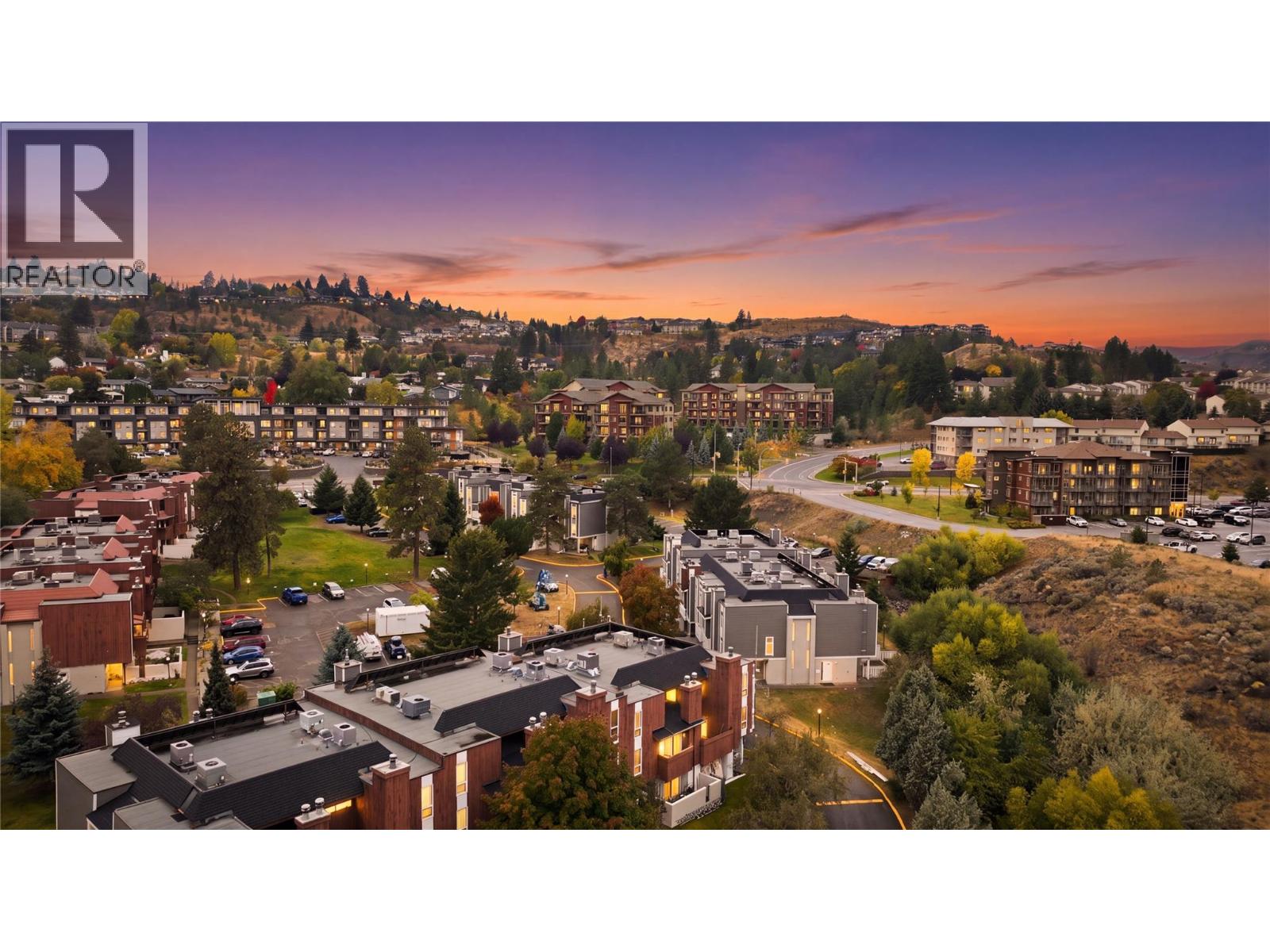 MLS® listing #30366000 for sale located at 1435 Summit Drive Unit# 53