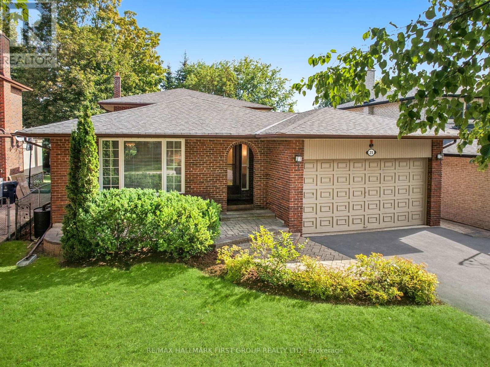 MLS® listing #30367062 for sale located at 21 IVAN ROAD