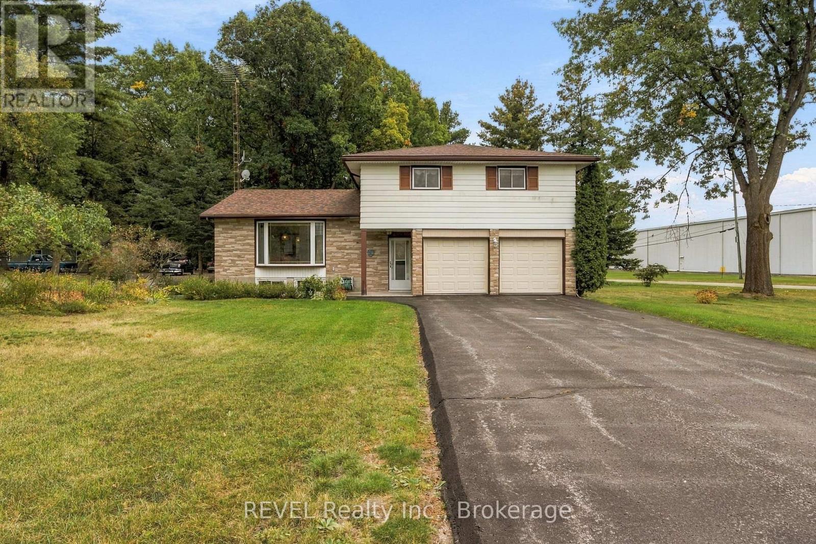 MLS® listing #30368577 for sale located at 17527 TELEPHONE ROAD