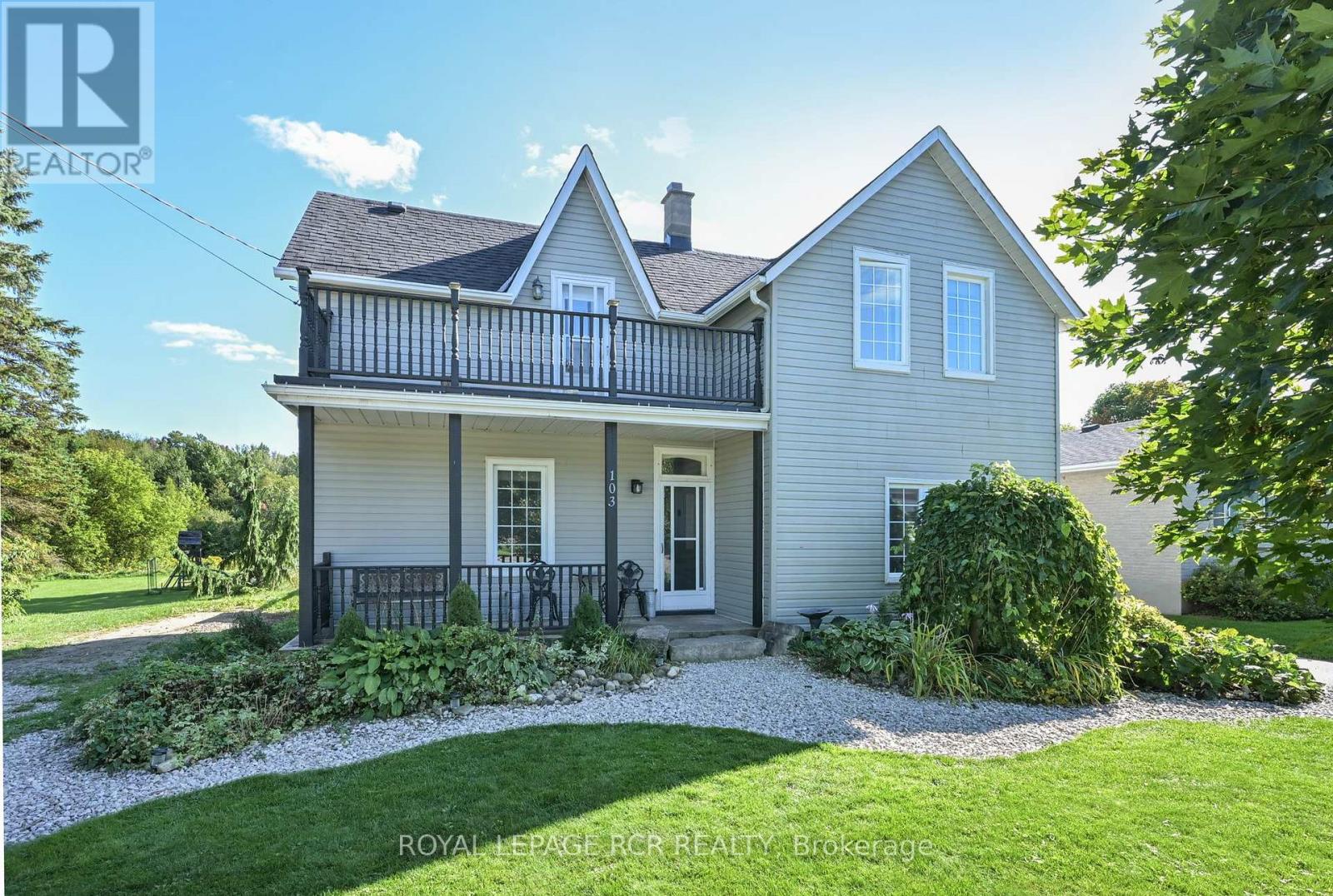 MLS® listing #30368674 for sale located at 103 AMARANTH ST E