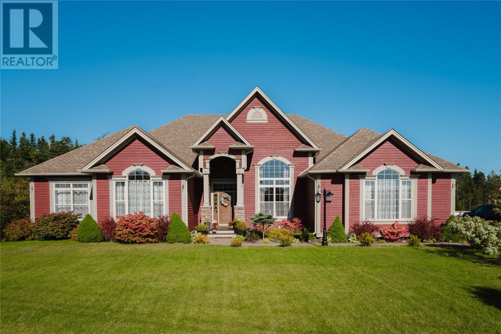 MLS® listing #30368716 for sale located at 17 Dock Point Street