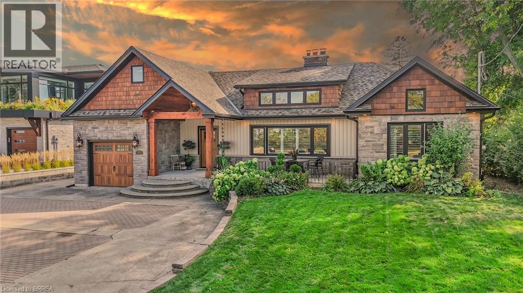 MLS® listing #30368793 for sale located at 60 MOUNTAIN BROW Boulevard