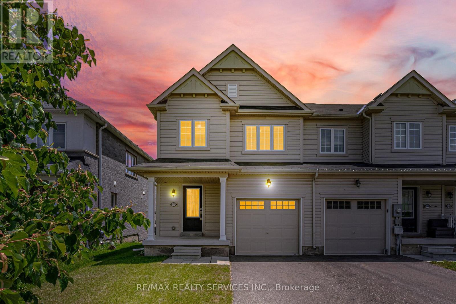MLS® listing #30368941 for sale located at 250 ESTHER CRESCENT
