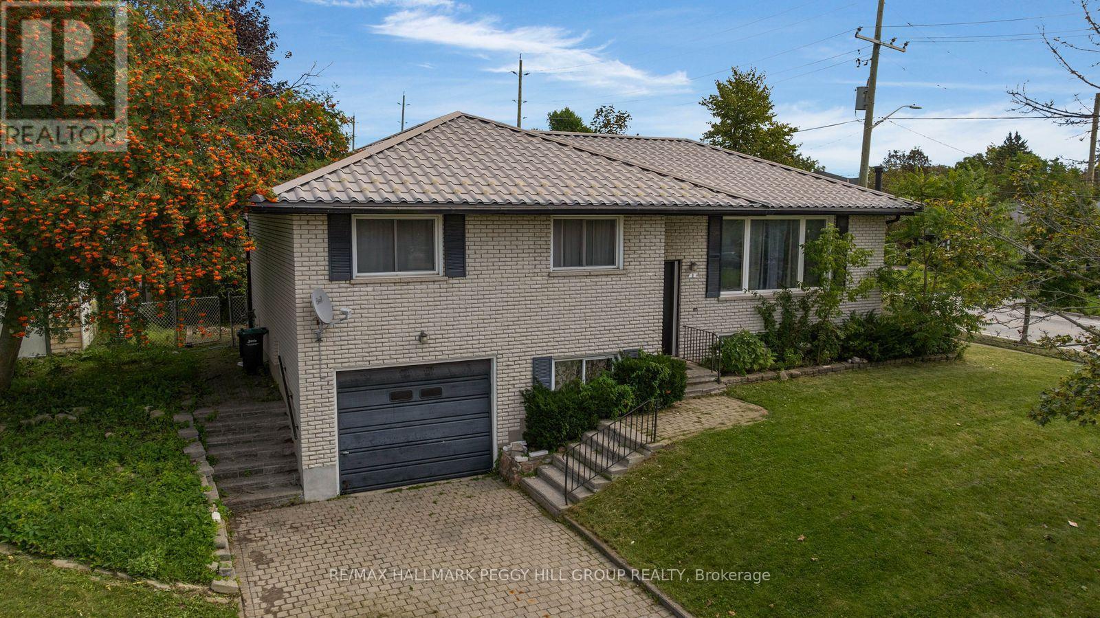 MLS® listing #30369669 for sale located at 3 BLUE MOUND DRIVE