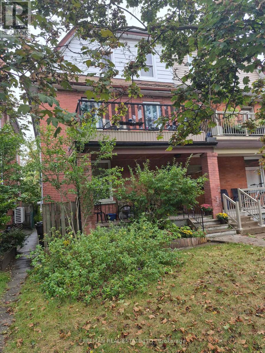 MLS® listing #30369688 for sale located at 203 FAIRVIEW AVENUE