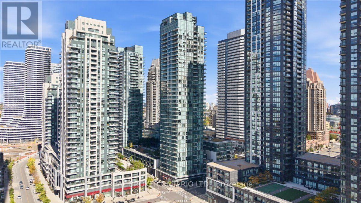 MLS® listing #30369703 for sale located at 805 - 4065 BRICKSTONE MEWS