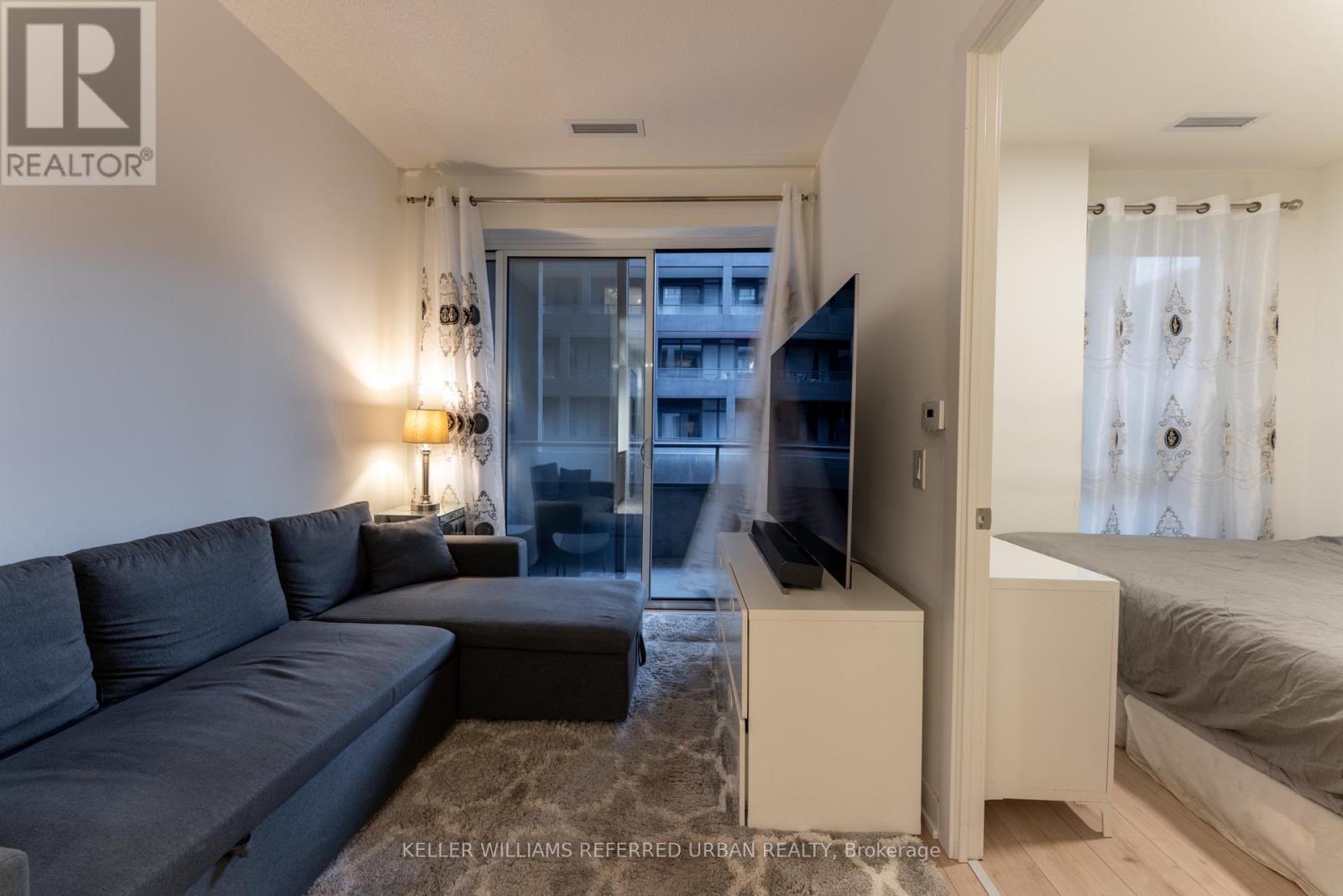 MLS® listing #30369830 for sale located at 206 - 9 TECUMSETH STREET