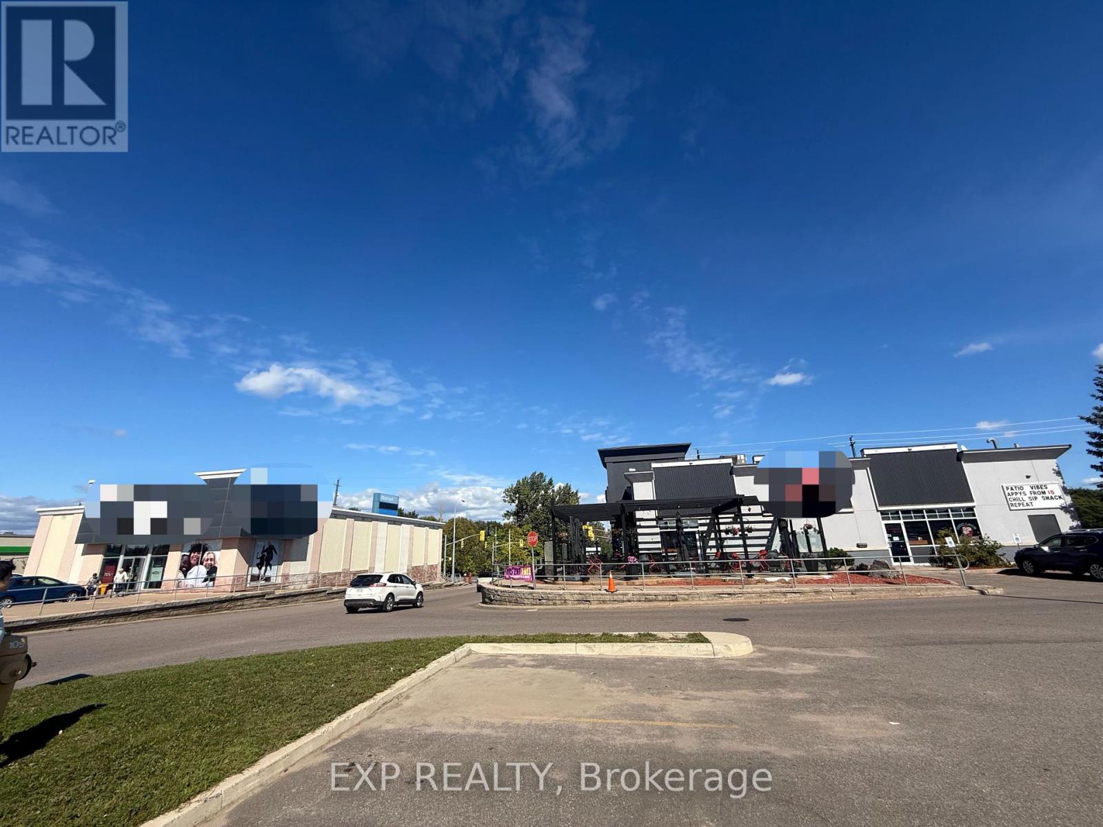 MLS® listing #30370159 for sale located at B&C - 1108 PEMBROKE STREET E