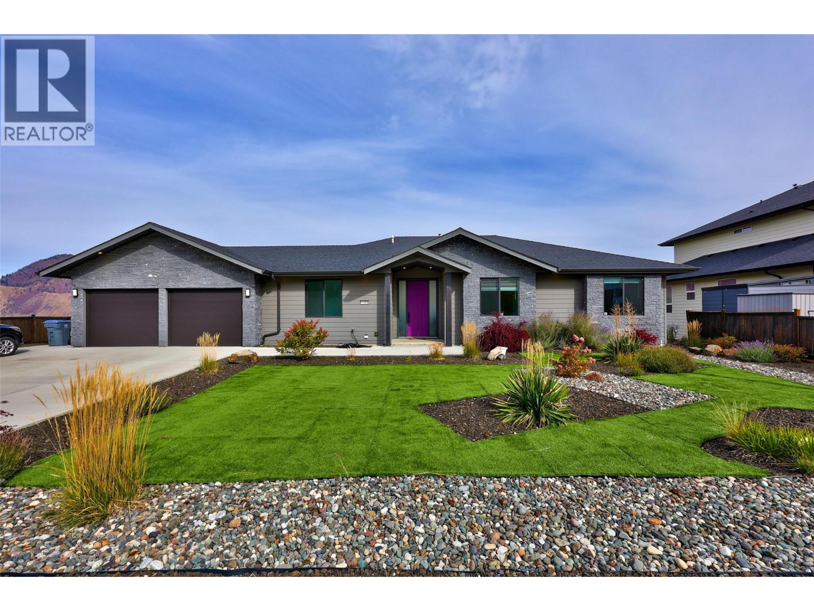 MLS® listing #30370282 for sale located at 1968 Qu'Appelle Boulevard