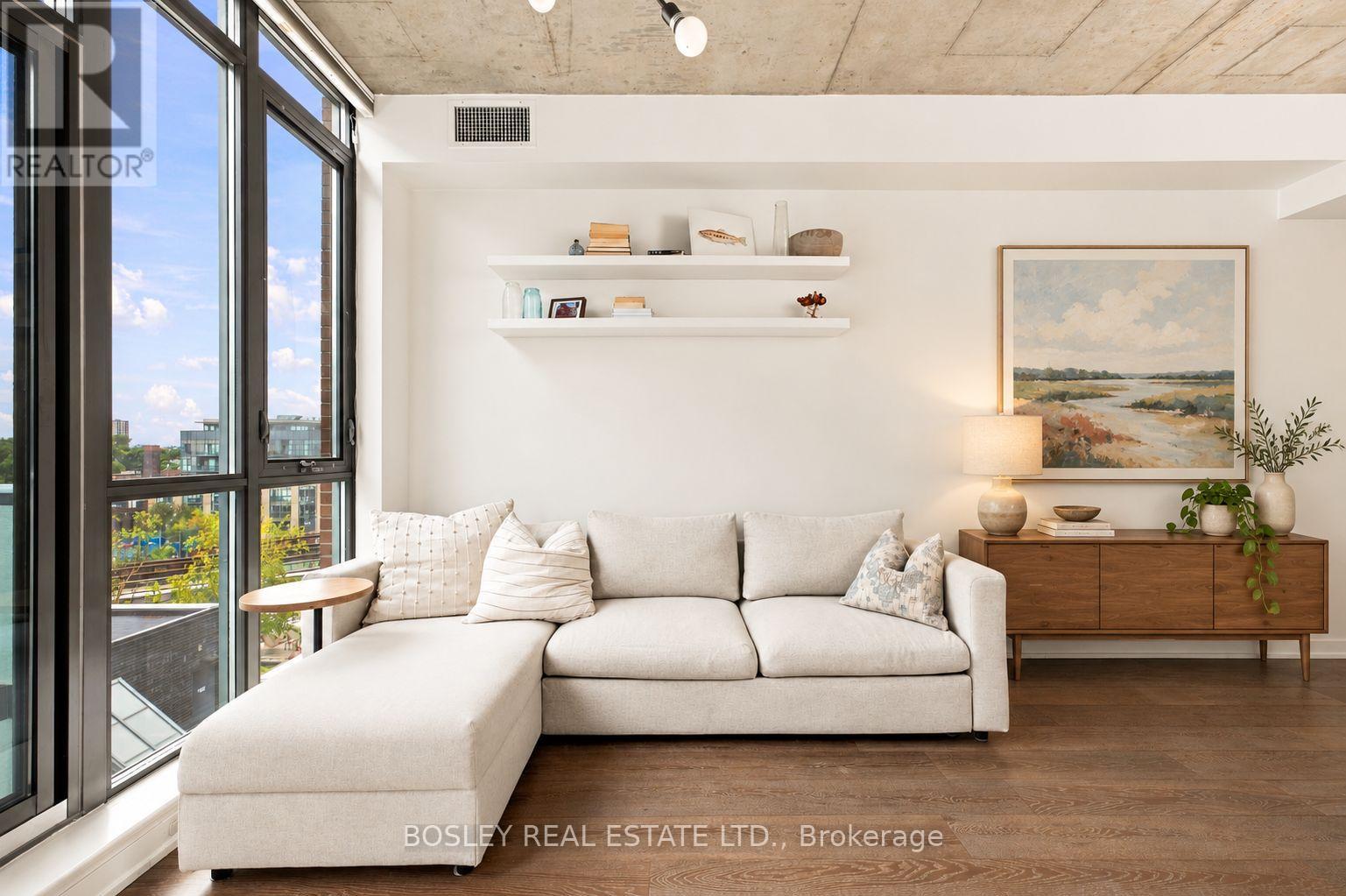 MLS® listing #30371554 for sale located at 613 - 8 GLADSTONE AVENUE