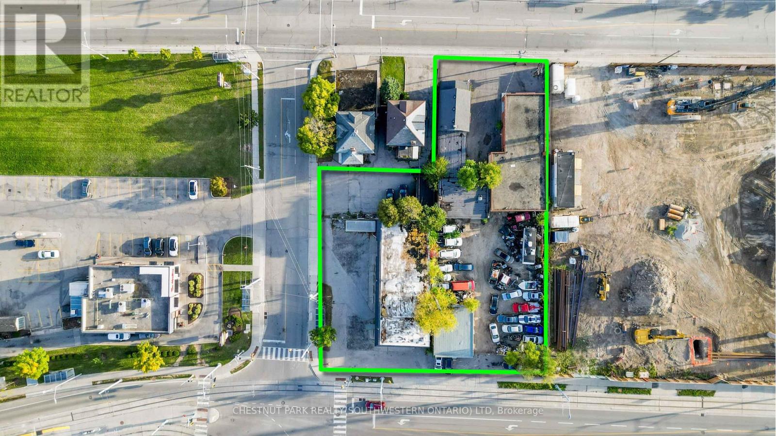 MLS® listing #30372184 for sale located at 983* KING STREET E