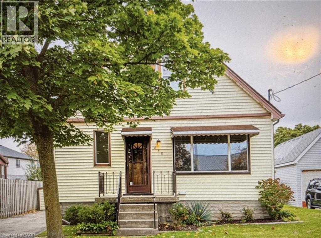 MLS® listing #30373326 for sale located at 840 GUELPH Street Unit# B