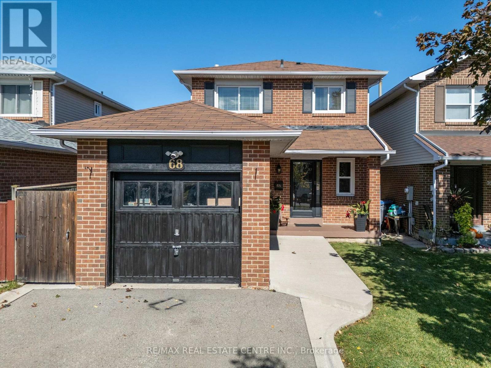 MLS® listing #30373692 for sale located at 68 AURORA PLACE