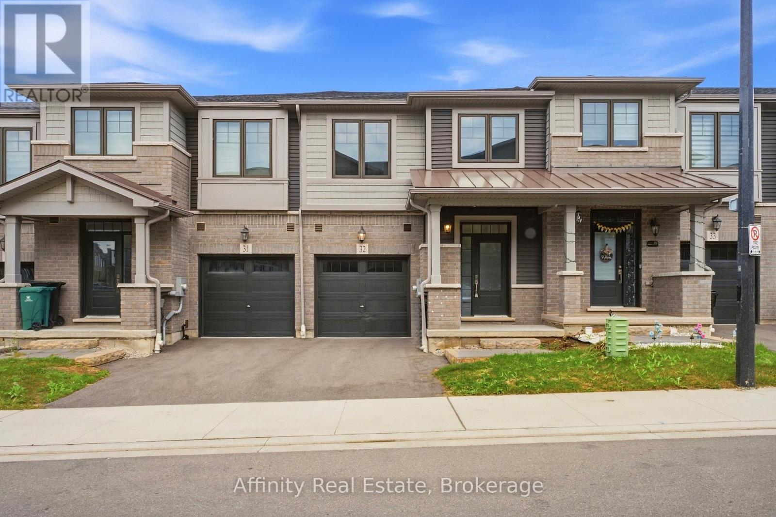 MLS® listing #30373712 for sale located at 32 - 10 BIRMINGHAM DRIVE