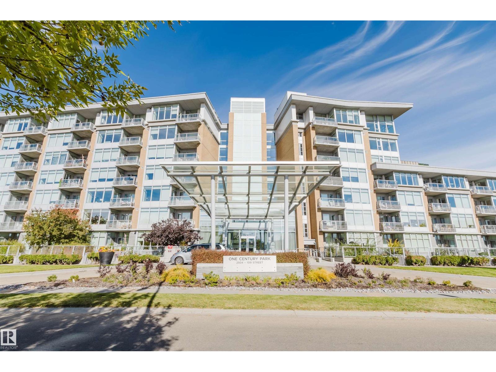 MLS® listing #30373759 for sale located at #401 2504 109 ST NW