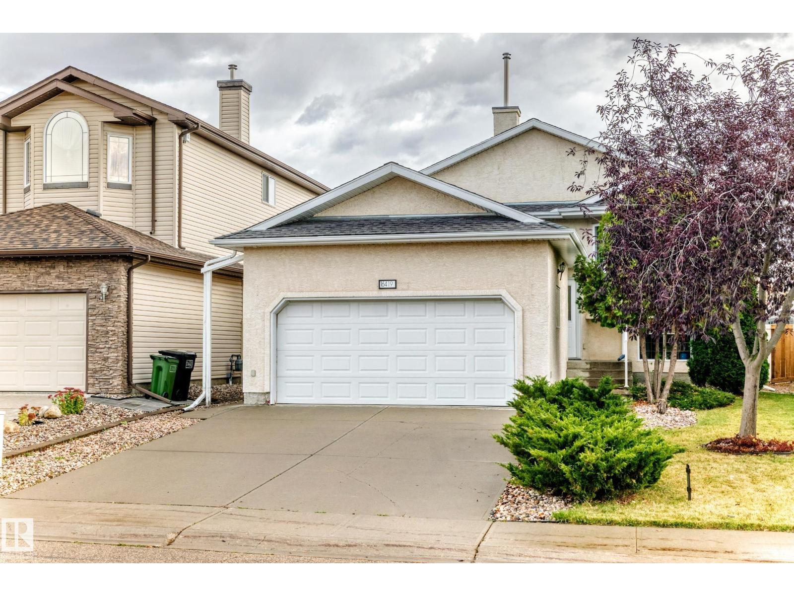 MLS® listing #30373761 for sale located at 16419 89 ST NW