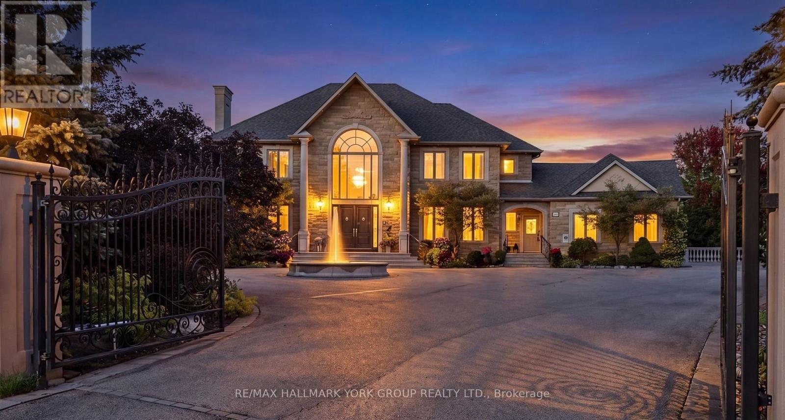 MLS® listing #30373800 for sale located at 106 ABBRUZZE COURT