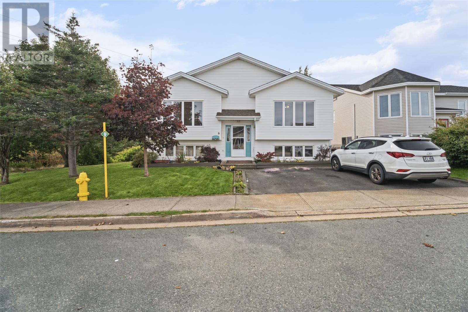 MLS® listing #30373944 for sale located at 9 Eastbourne Crescent