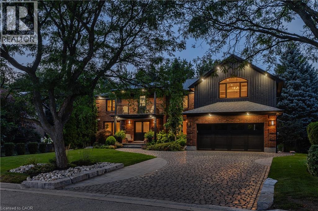 MLS® listing #30373963 for sale located at 50 ROEHAMPTON Court