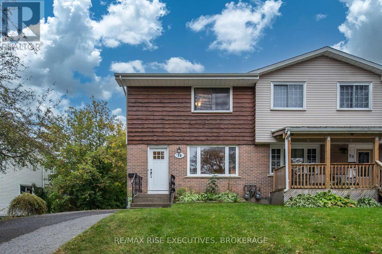 MLS® listing #30374024 for sale located at 18 CARRIAGE COURT