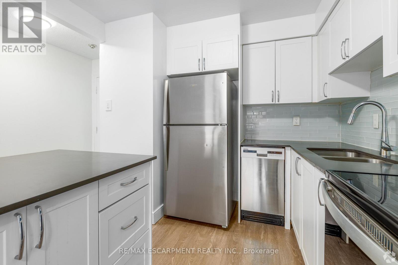 MLS® listing #30374581 for sale located at 510 - 547 BELMONT AVENUE W
