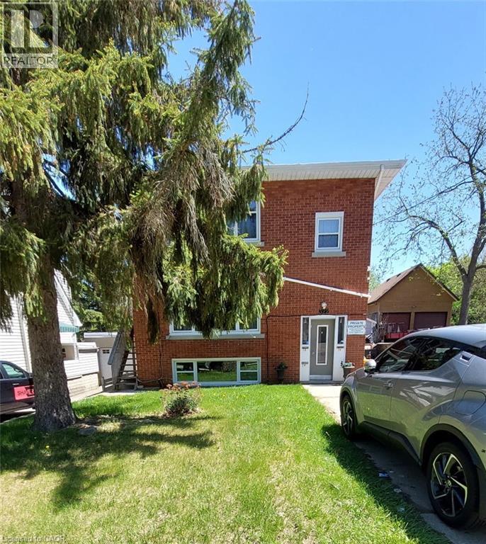 MLS® listing #30375814 for sale located at 322 EDWIN Street Unit# 1