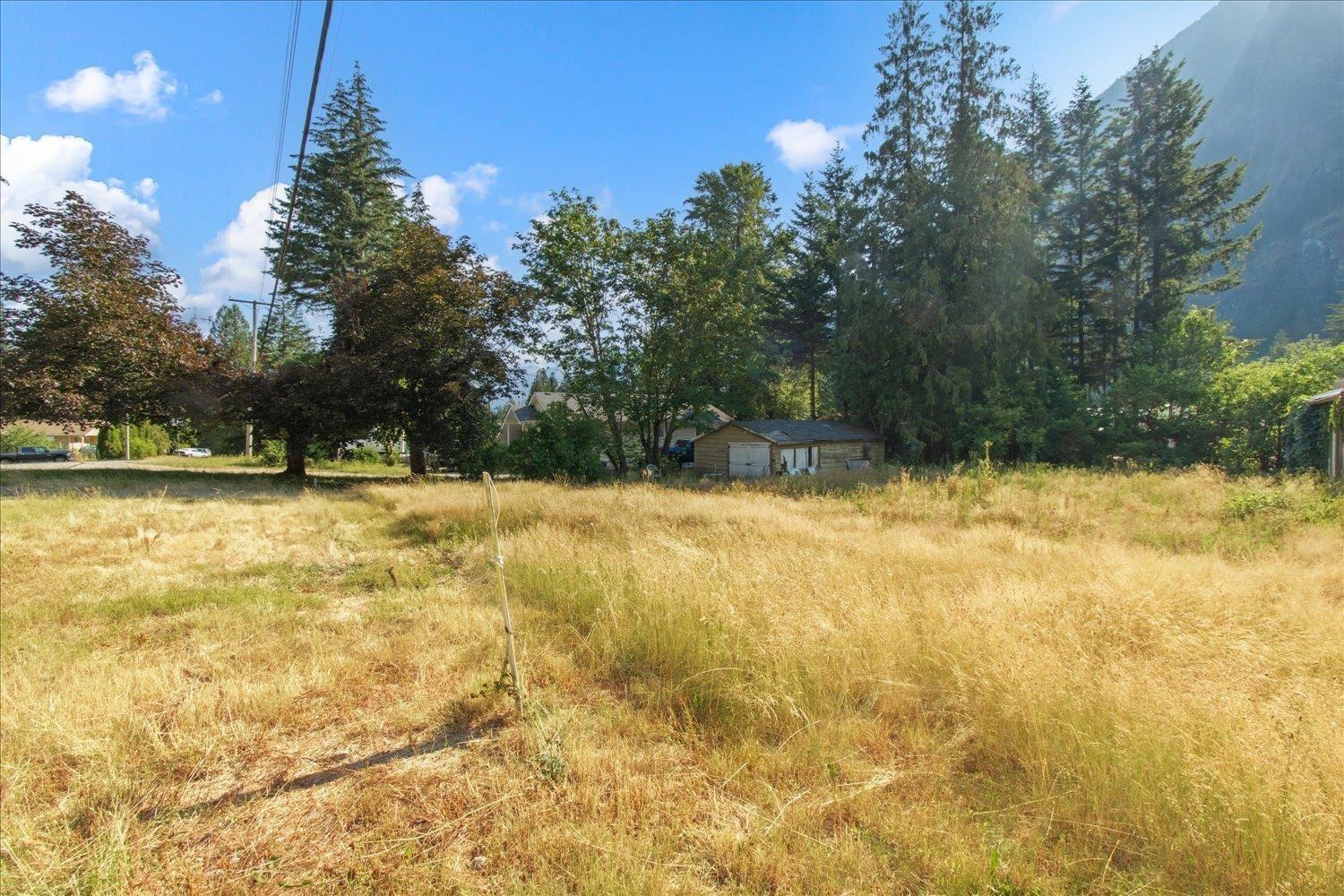 MLS® listing #30375849 for sale located at 19728 SILVERHOPE ROAD|Hope