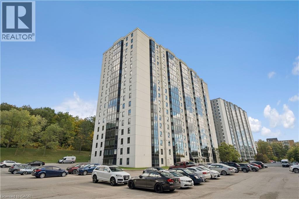 MLS® listing #30375988 for sale located at 35 GREEN VALLEY Drive Unit# 508