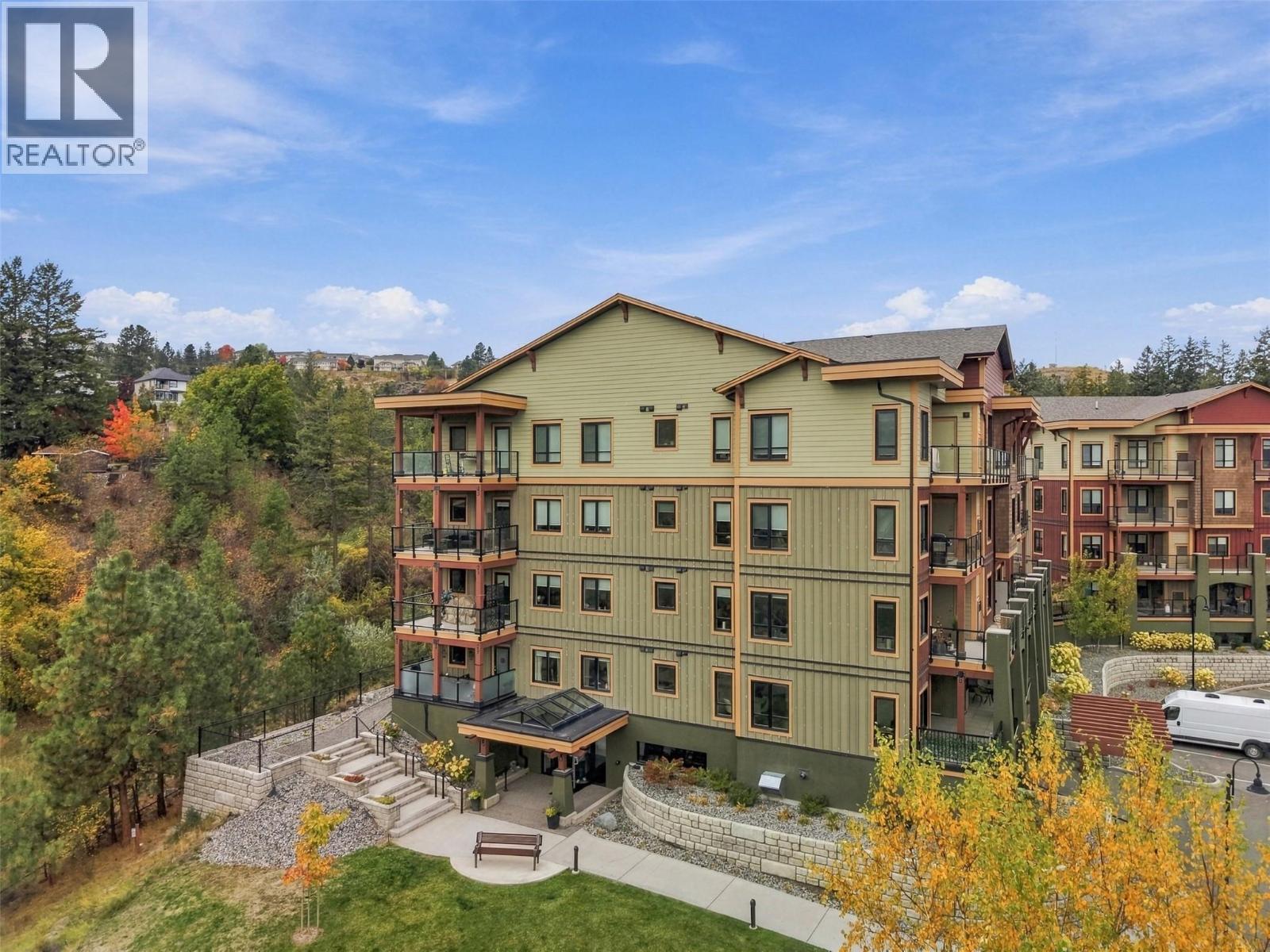 MLS® listing #30377168 for sale located at 1405 SPRINGHILL Drive Unit# 2103