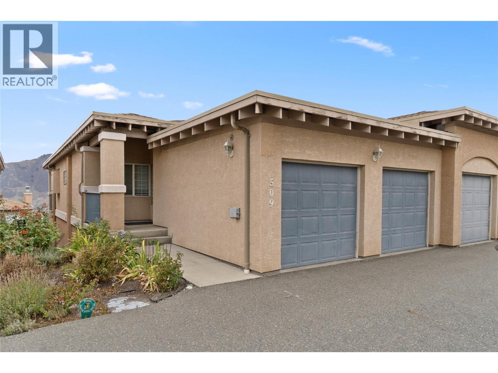 MLS® listing #30377599 for sale located at 875 Sahali Terrace Unit# 509