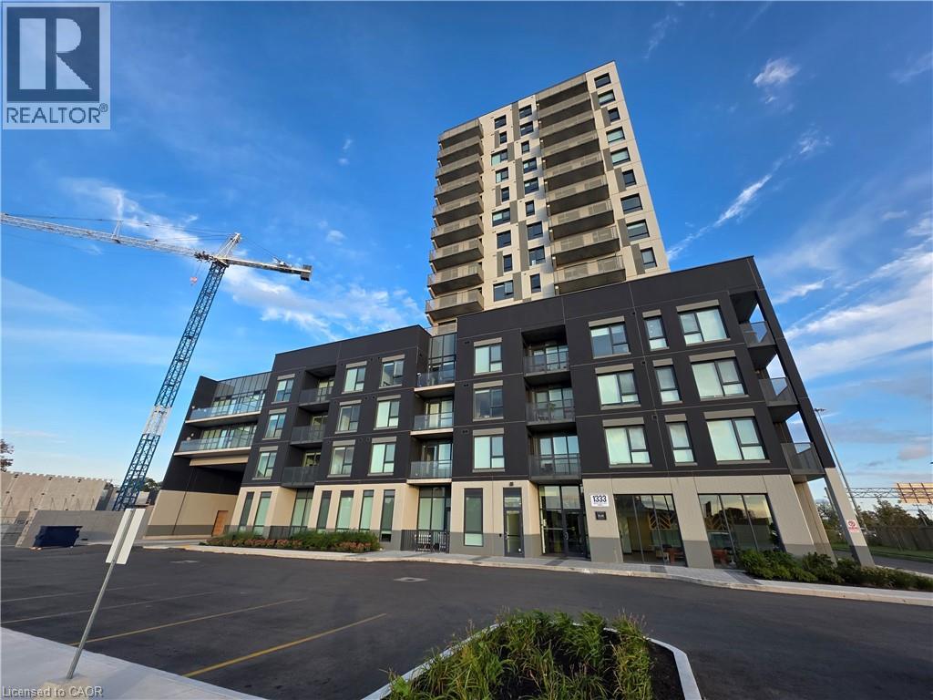 MLS® listing #30378158 for sale located at 1333 WEBER Street Unit# 905